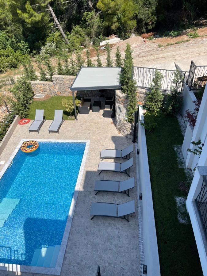 Villa Pine Bar Eksteriør billede